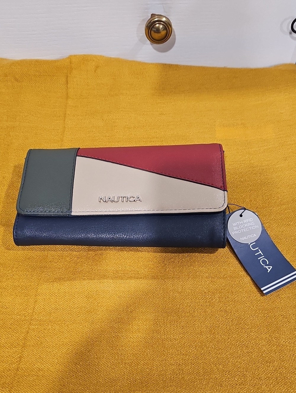 Nautica Money Manager Women's Slim RFID Colorblock Wallet Clutch NWT